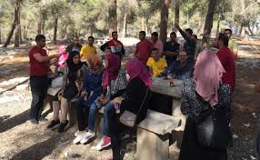 The west bank's jobless rate was 18% but in gaza it's 44%, the highest in the world according to the world bank. West Bank And Gaza National Democratic Institute