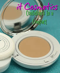 It Cosmetics Confidence In A Compact Solid Serum Foundation Myfindsonline Com
