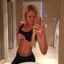 Nihan stirbt fitness bootcamp sophia thiel. Sophia Thiel On Instagram Guten Morgen Nomakeup Nofilter Nopump Fitness Model Fitness Fitness Motivation