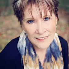 So I had my babyshower last weekend. Barely anyone came and none of our  families came. I'm feeling so defeated and sad about the whole situation.  Kinda wish I never ended up