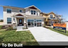 In Zip Code 84081 52 Of The Homes For Sale Are Under Contract And Asking Between 250 000 349 999 View Homes For Sale In U Home House Exterior House Styles