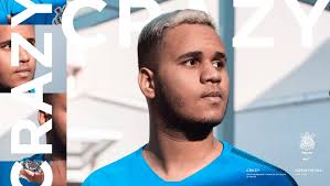 He has been playing fortnite since the release of battle royale mode and is especially interested in the competitive scene. Free Fire Conheca Crazy Novo Jogador Do Corinthians No Battle Royale Atletas Techtudo
