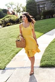 Enjoy The Sunshine In The Countryside With Julietatorresd Petite Maxi Dress Beautiful Outfits Petite Outfits