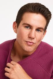 Lists Related to Evan Nikolas Fields