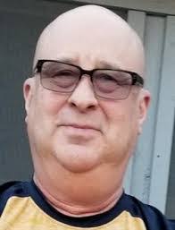 Lloyd Richardson's Instagram, Twitter & Facebook