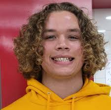 Mara Mitchell's Instagram, Twitter & Facebook