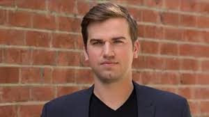 Expert Interviews & Insights All Pet Parents Should Know