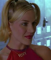 Why is the Wardrobe in Jawbreaker Just SO Good?