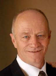 Kerry Bruce's Instagram, Twitter & Facebook