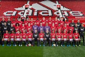 Manchester United Squad Photo 2019 20 Revealed Manchester Man Utd Announce Squad Numbers For 2019 20 Premier Leag Manchester United Manchester Leicester City