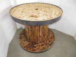 Wine barrel coffee table with cork and glass top, choice of finish amazon $ 625.00. Albrecht Auctions Large Handmade Wine Cork Top Spool Table