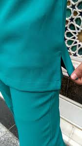 I caught the sight of the amar amran's baju melayu and even though i ain't a guy, i know that some of you guys will delight when you see something you. Baju Melayu Raya 2018 Home Facebook