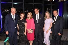 O empresário mineiro rubens menin comprou a rádio itatiaia, a maior emissora de minas gerais. Baccf Homenageia Rubens Menin Da Mrv Engenharia No Excellence Award 2019 Acheiusa