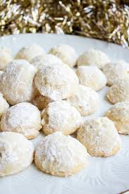5 Ingredient Vanilla Almond Snowball Cookies Bread Booze Bacon