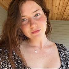 Phoebe Cain's Instagram, Twitter & Facebook