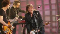 Elles entrouvrent la porte sur l'intimité, voire sur l'inconscient des artistes. La Vie Secrete Des Chansons Tous Les Episodes En Streaming France Tv