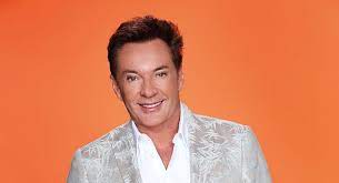 Naast zijn carrière als solozanger was hij van 2005 tot 2008 en van 2010 tot heden onderdeel van de de toppers. Who Is Gerard Joling Dating Gerard Joling Girlfriend Wife