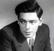 Из какого фильма это фраза: "Здрасти пожалуйста,я его по всему дому ищу,а  он в чужой квартире сидит!!!"....?