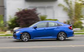 There have been numerous interior and exterior updates each year since the car was redesigned in 2012—something fairly unheard of review of the honda civic si 2013 sports coupe. 2017 Honda Civic Si First Drive Yes To Change
