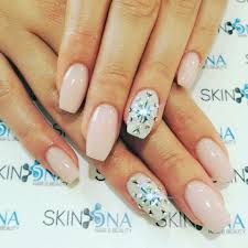 Beautiful Soft Pink Glitter Acrylic Overlay With A Snowflake Sparkle Beautiful Sparkle Acrylic Pink Overlay Gel Han Nails Pink Nails Pink Glitter Nails