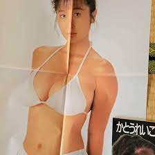 Amazon.co.jp: かとうれいこ 写真集 大人になりたい 水着ビキニポスター 帯付き 巨乳 : ファッション