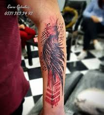 Trash Polka Tattoo Wing Tattoo Kanat Dovmesi Kirmizi Siyah Dovmeler 2019 Tattoo Dovme Modelleri Emre Cetinbas Cennet Dovme Dovme Dovme Modelleri Siyah Dovmeler