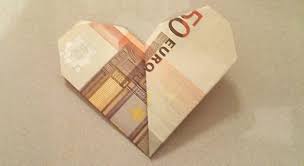 Genau aus diesem grund, möchten wir dich vor dem kauf die informationen zu verfügung stellen, damit du wenn du gute geld herz falten tests suchst, findest du diese zum beispiel bei der stiftung warentest online oder test.de. Geldschein Als Geschenk Zu Einem Herz Falten