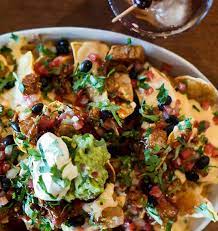 Classic Bar In Phoenix Live Music Culinary Dropout