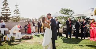 Precisamente, entre los modelos más exclusivos se encuentran los siguientes: Ideas Originales Para Vuestra Boda Lluvia De Arroz