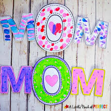 From handprints to photo gifts, get our best mother's day craft ideas here. Mom Mother S Day Craft And Free Template For Kids