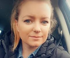 Eva Linn (36) fra Åkra får det travelt som påskehare: — Alt for å hjelpe