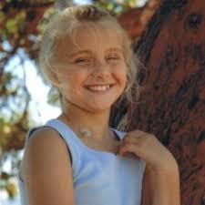 S04 E17: Tamav (Mother) Irini (Irene)