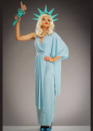 It's lightweight and comfortable to wear for hours, even if you're out partying with friends. Womens Statue Of Liberty Costume