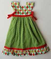 Christmas Towel Dress Holiday Kitchen Green Red Towel Snowflake Print Holiday Towel Dress Christmas Kitchen Decor Holiday Decor Towel Dress Christmas Towels Holiday Towel