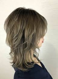 arts おしゃれまとめの人気アイデア pinterest elrey 髪型 ミディアム パーマ レイヤーカット ロング ヘアスタイリング