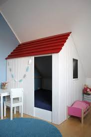 Kinderzimmer Spielhaus Selber Bauen Holz Projekt Fur Anfanger Und Fortgeschrittene Lavendelblog Spielhaus Selber Bauen Kinder Gartenhaus Kinder Zimmer