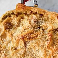 Jamie Oliver S Vegetarian Pie Recipe Meat Free Meals Channel 4 Recipe Vegetarian Pie Vegetarian Pie Recipes Vegan Pies Recipes