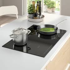 hogklassig inductiekookplaat flex warmtezones zwart ikea induction hob cooking area open plan kitchen