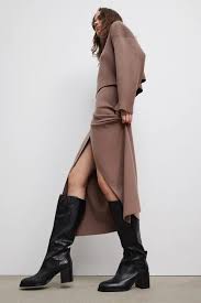 Free shipping* for you to try on at your leisure. Knit Wrap Skirt From Zara On 21 Buttons