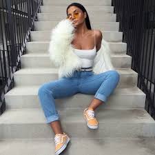 Unless you were going for the grunge share your love for 1990s fashion: 99 Tumblr Pinterest Carriefiter 90s Fashion Street Wear Street Style Photography Style Hipster Vintage Design Landsca Fashion Fashion Outfits Clothes