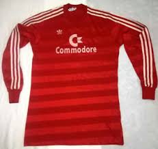 Find your new bayern munich jersey as home, away or cl kit here in the ⚽fc bayern store & order now online! Fc Bayern Munich Jersey 70 80s Football Vtg Shirt Adidas Commodor 3 Hans Pfluger Ebay