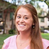 Lisa Leeke's Instagram, Twitter & Facebook