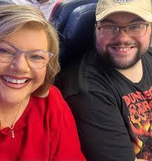 Anne Bashore's Instagram, Twitter & Facebook