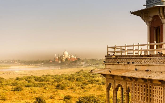 Tourist Information on Agra, Varanasi and Lucknow - Swan Tours