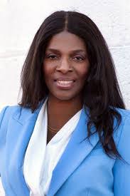 Dena Douglas's Instagram, Twitter & Facebook