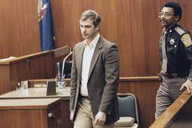 Monster: The Jeffrey Dahmer Story: How Jeffrey Dahmer Was Caught