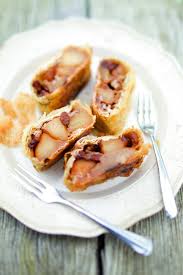 Strudel Aux Pommes Par Julie Andrieu Recette Strudel Aux Pommes Strudel Recette Strudel