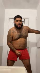 @ThickHouseFilmss video Tweet