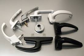 Nu sunt cu siguranta cea mai ieftina investitie din prezent, dar cu siguranta niciuna de trecut cu vederea cand vine vorba de confort. Cum Alegem Geamurile Pentru Casa