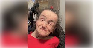 Marilyn Zeller's Instagram, Twitter & Facebook